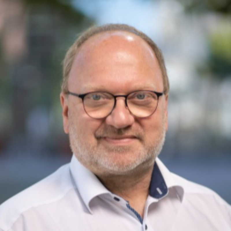  Dirk Mayer